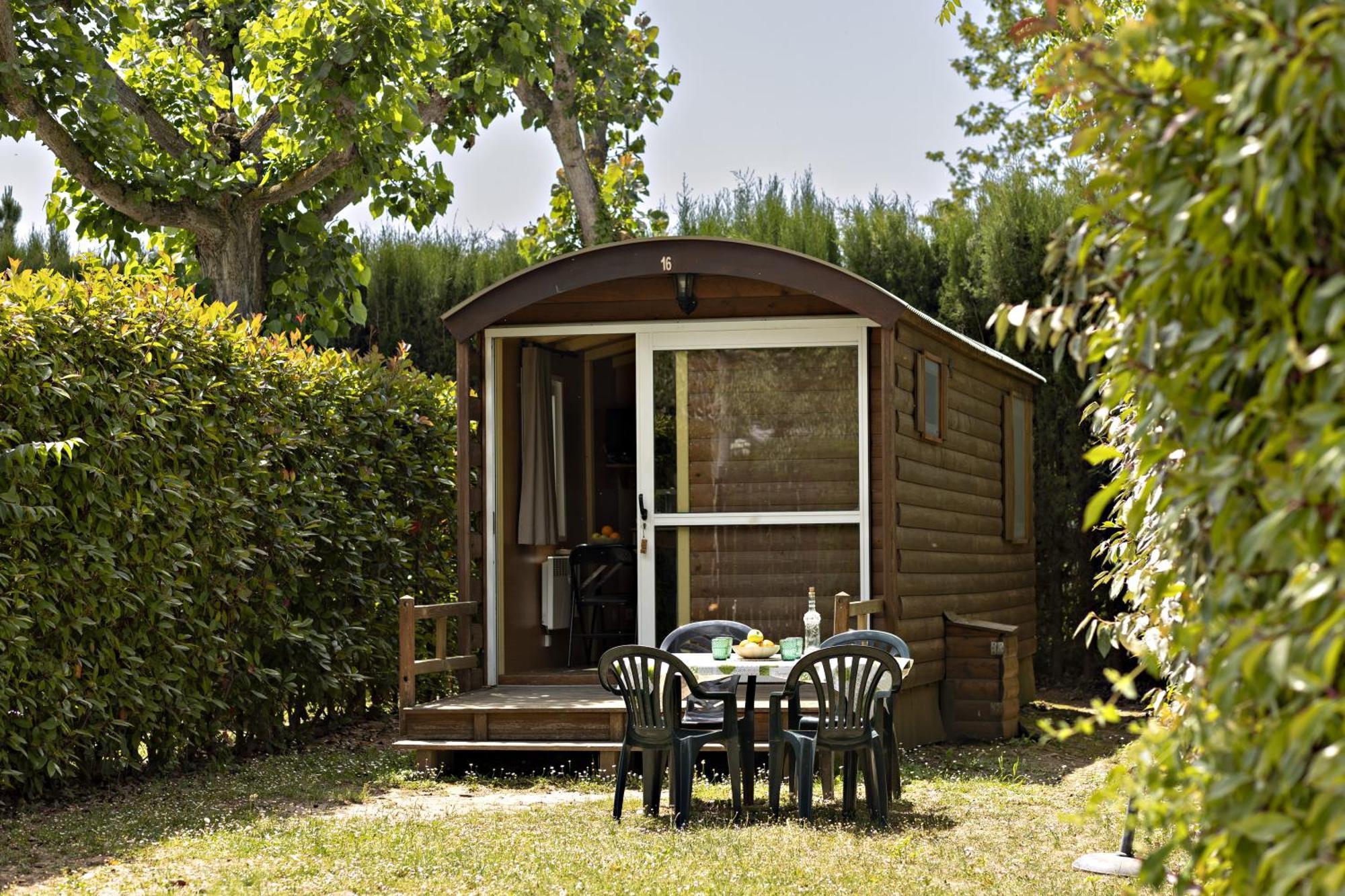 Bungalows - Camping El Solsones ソルソナ エクステリア 写真